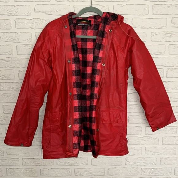 Rainbow bridge red raincoat with black red checkered lining size small women’s - Picture 3 of 3